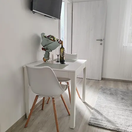Dominik